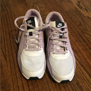 👟Nike big girl Air max shoes Purple White  size 4.5Y new no box